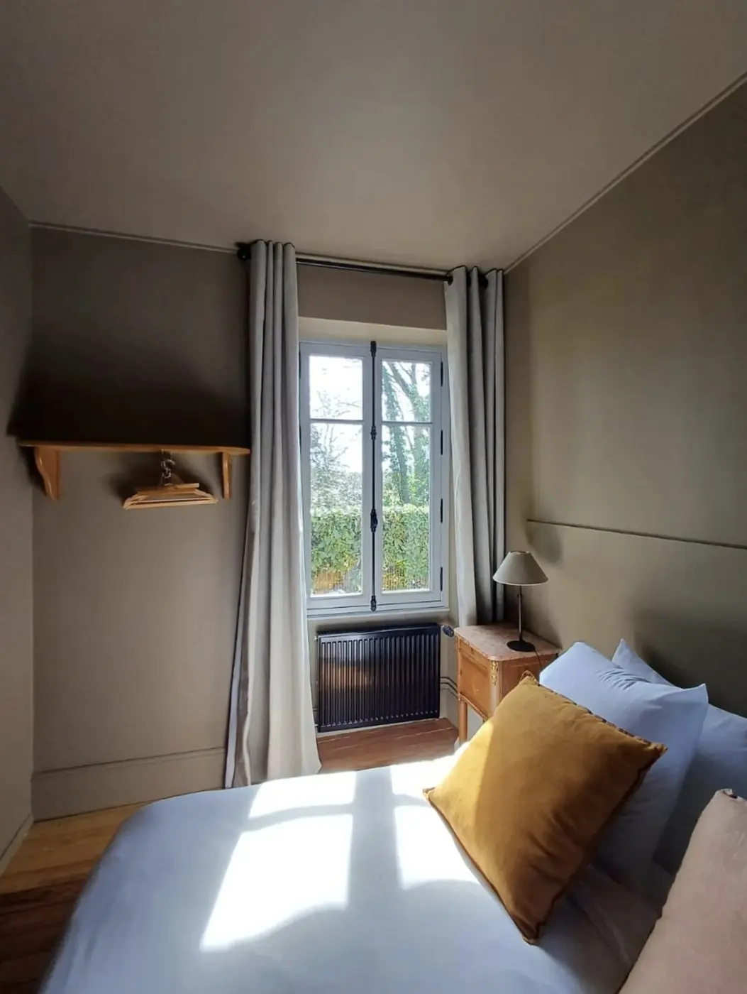 Chambre Double Mini du 1er étage, fenêtre sur le jardin