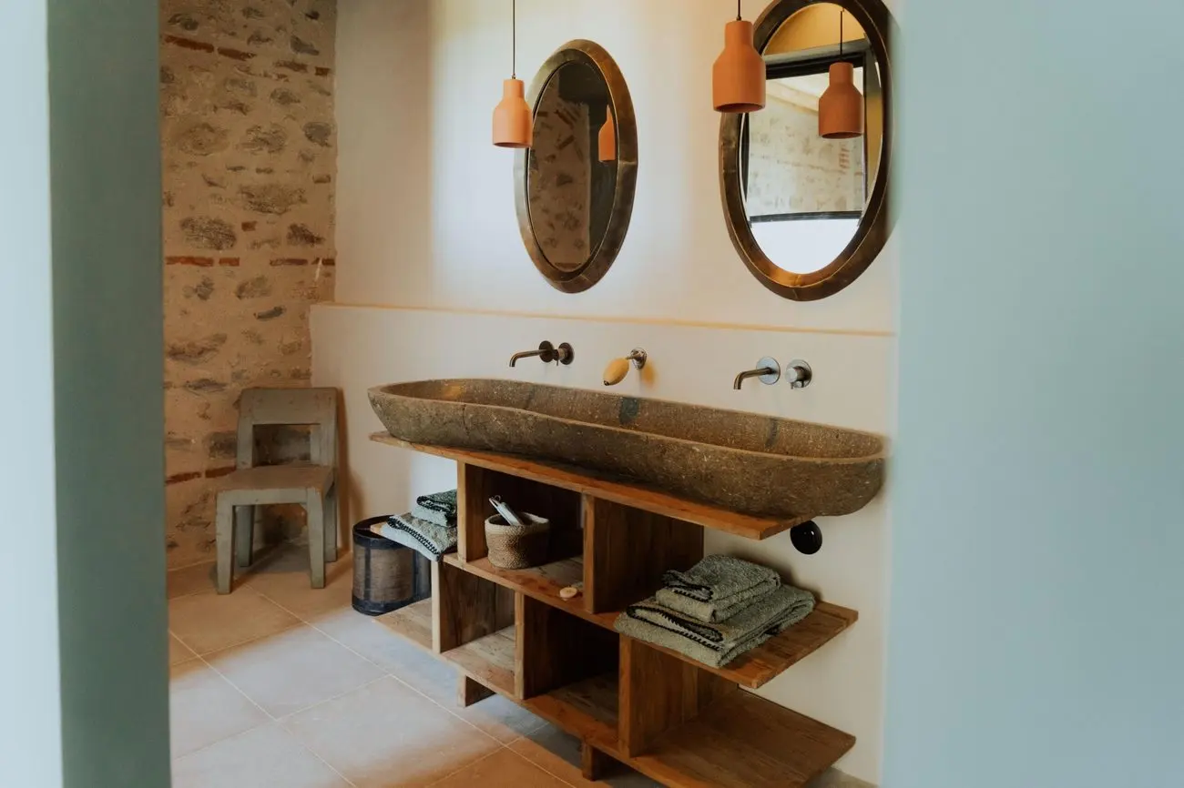 Chambre du gîte, deux lits simples verts